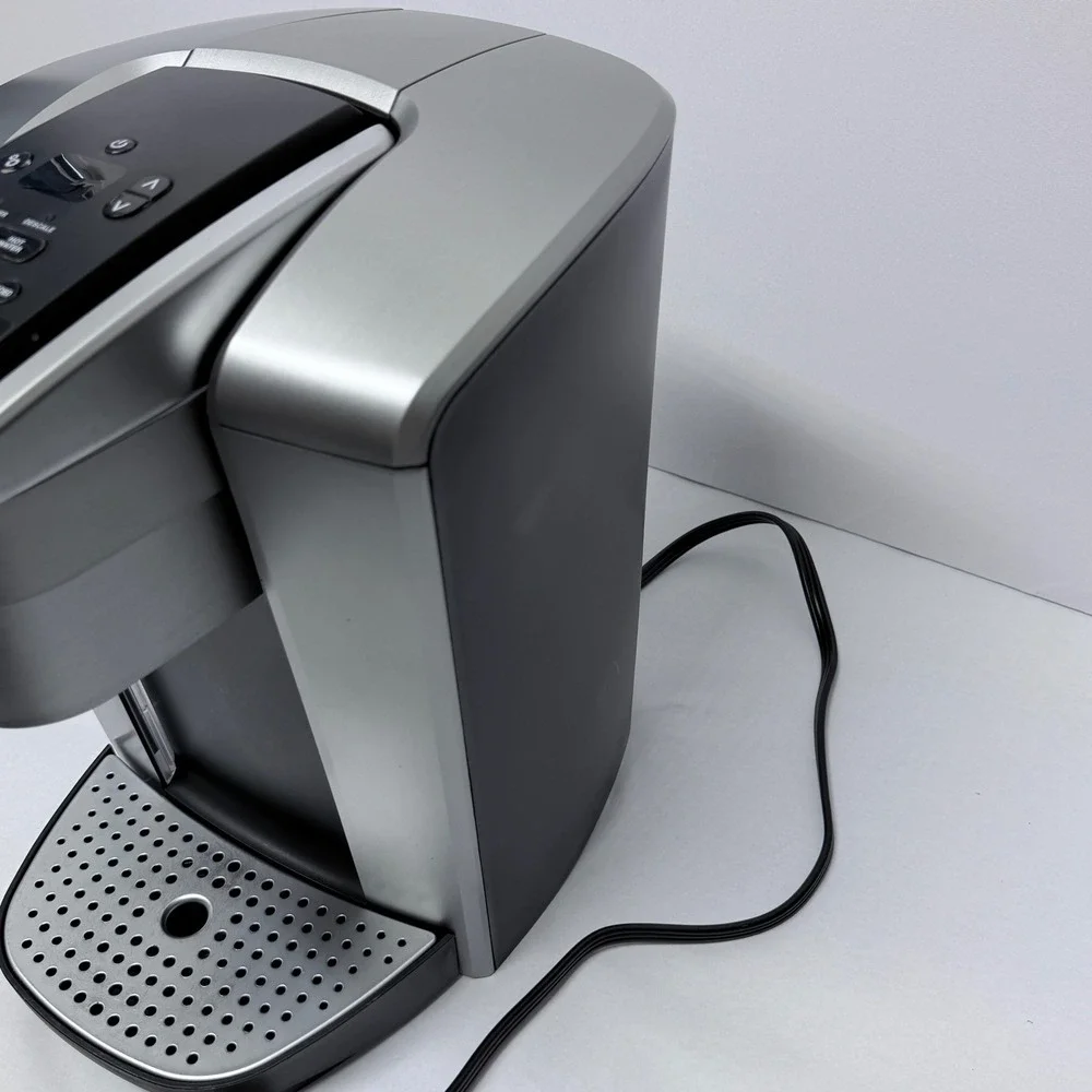 Keurig K-Elite K90 Single Serve Coffee Maker Brushed Silver Iced Coffee Mode